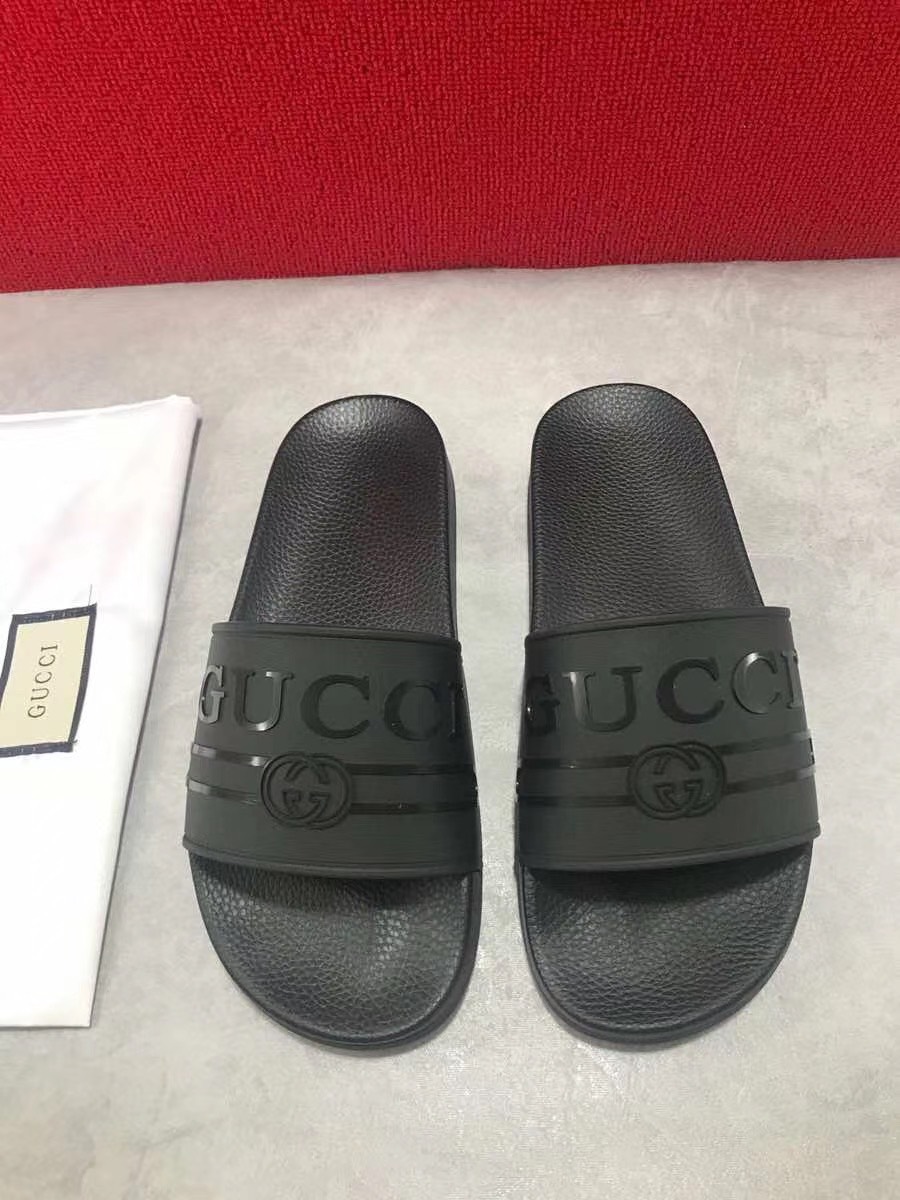 Dép Gucci nam siêu cấp quai ngang đen logo dập nổi DGC07
