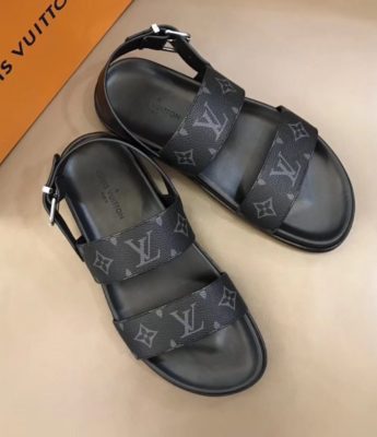 Dép Louis Vuitton nam siêu cấp sandal hoa ghi đen DLV28