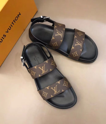Dép Louis Vuitton nam siêu cấp sandal hoa nâu DLV23