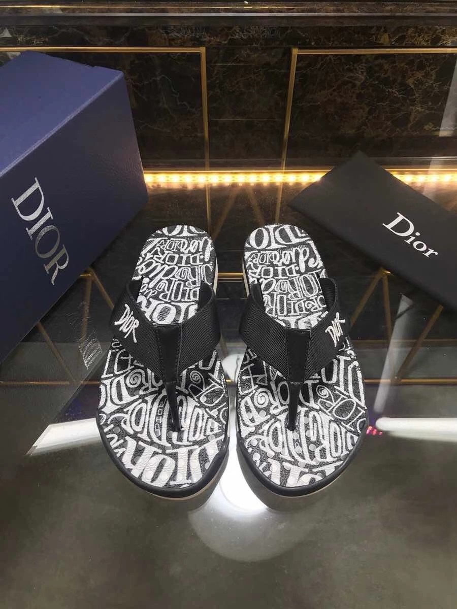 Dép Dior nam siêu cấp kẹp ngón họa tiết logo quai đen DDR24