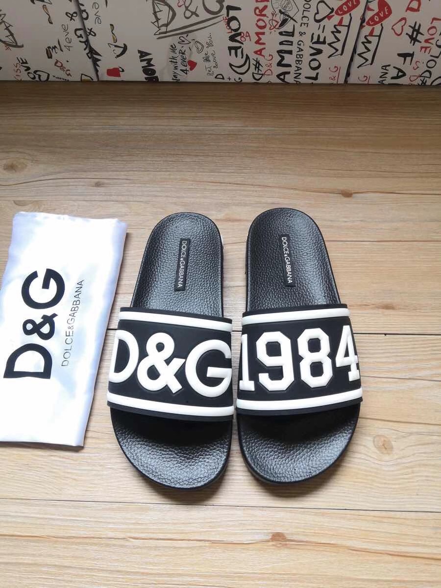 Dép Dolce nam siêu cấp quai ngang màu đen họa tiết logo trắng DDG10