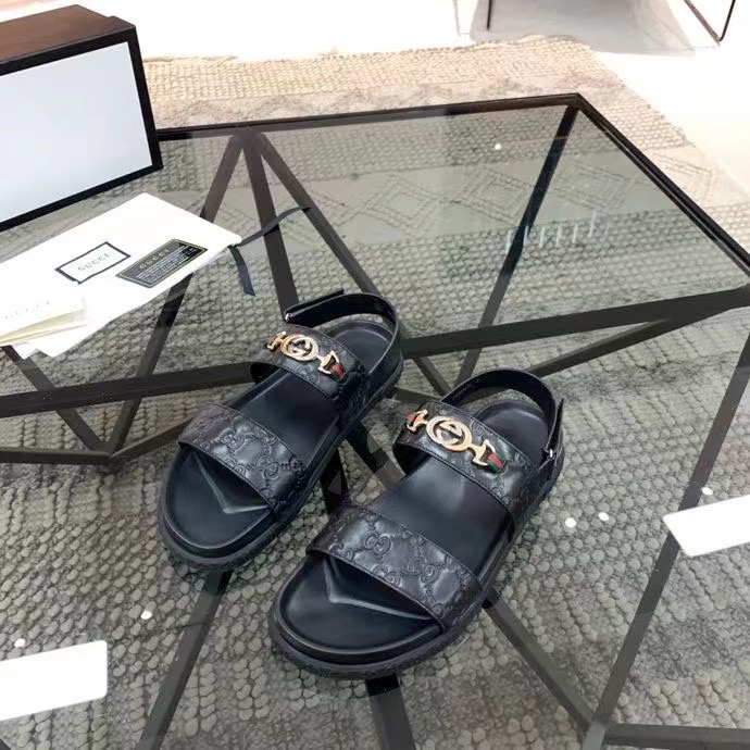 Dép Gucci nam siêu cấp sandal họa tiết khóa logo vàng DGC63
